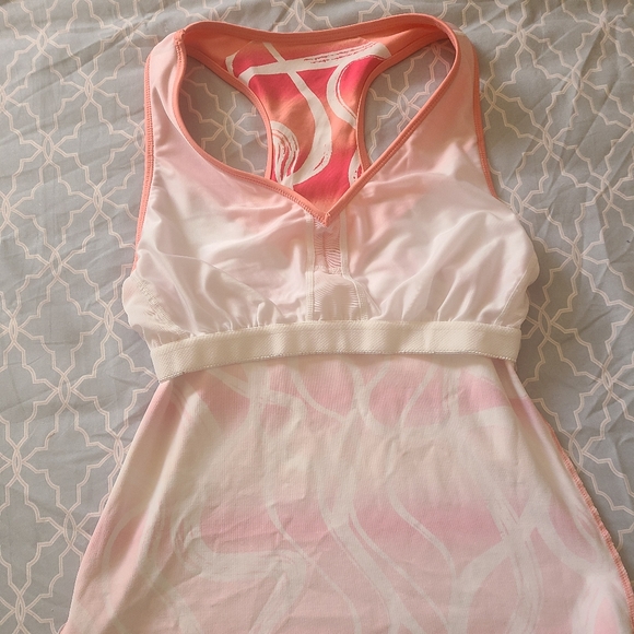 Danskin Tech Elements Sportsbra Top - Picture 4 of 8